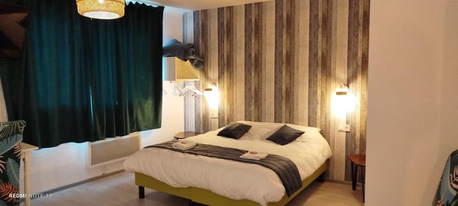Garabit Hotel Anglards de Saint Flour Zewnętrze zdjęcie