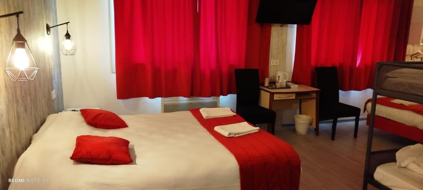 Garabit Hotel Anglards de Saint Flour Zewnętrze zdjęcie